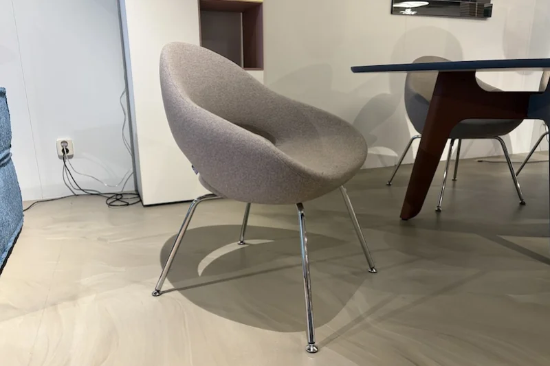 hoefsloot-wonen-artifort-shark-stoel-sale-1