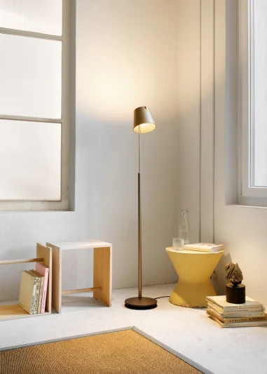 hoefsloot-wonen-baltensweiler-fez-leeslamp