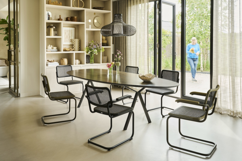 hoefsloot-wonen-thonet-stoelen-actie